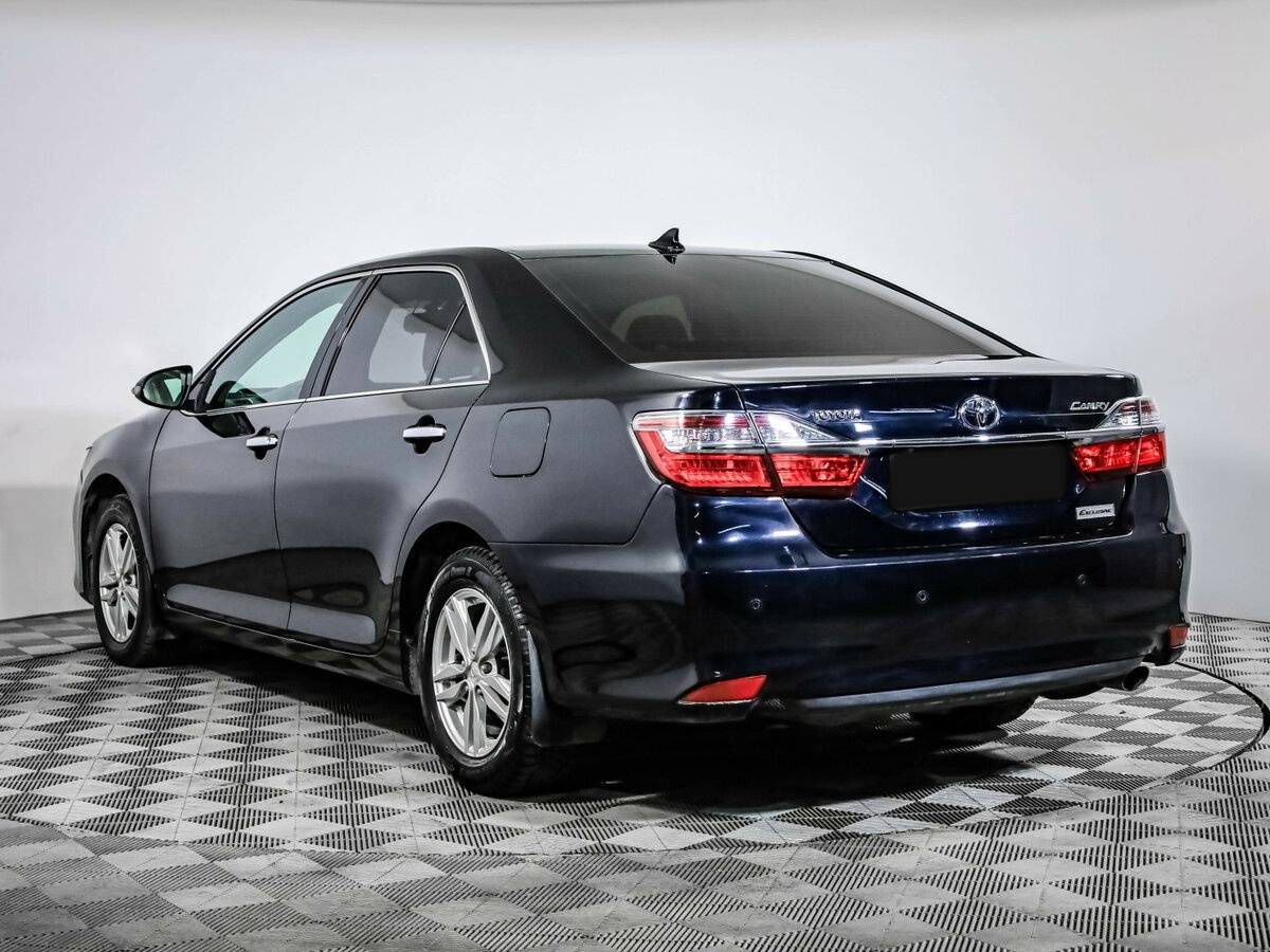 Toyota Camry 2017 года с пробегом. Фото: #5