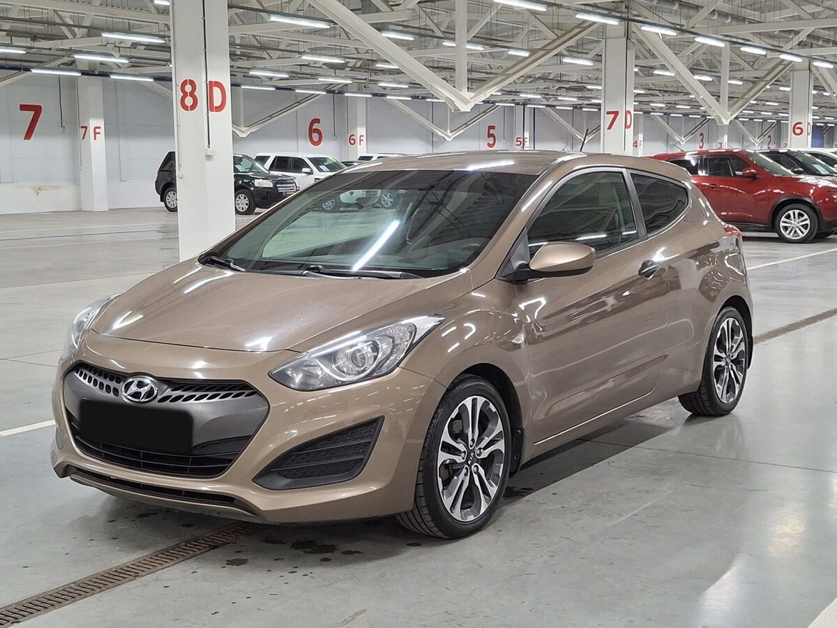 Hyundai i30 2013 года с пробегом. Посмотреть фото