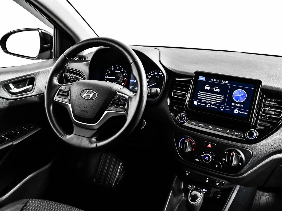 Hyundai Solaris 2021 года с пробегом. Фото: #8