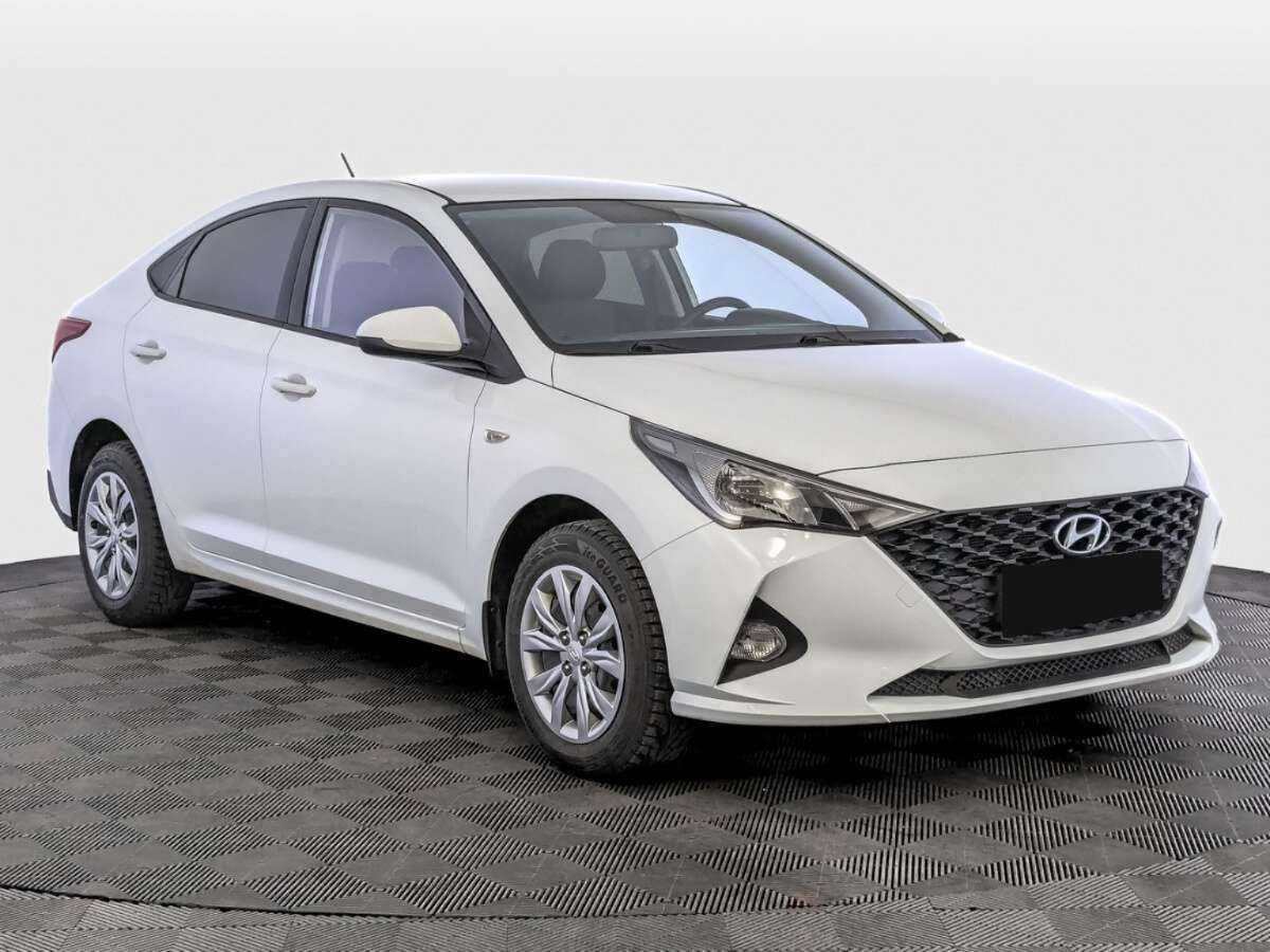 Hyundai Solaris 2020 года с пробегом. Фото: #2