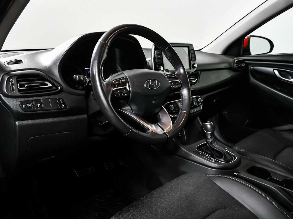 Hyundai i30 2022 года с пробегом. Фото: #11