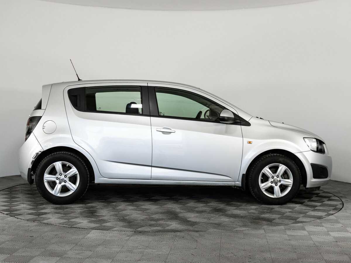 Chevrolet Aveo 2013 года с пробегом. Фото: #3