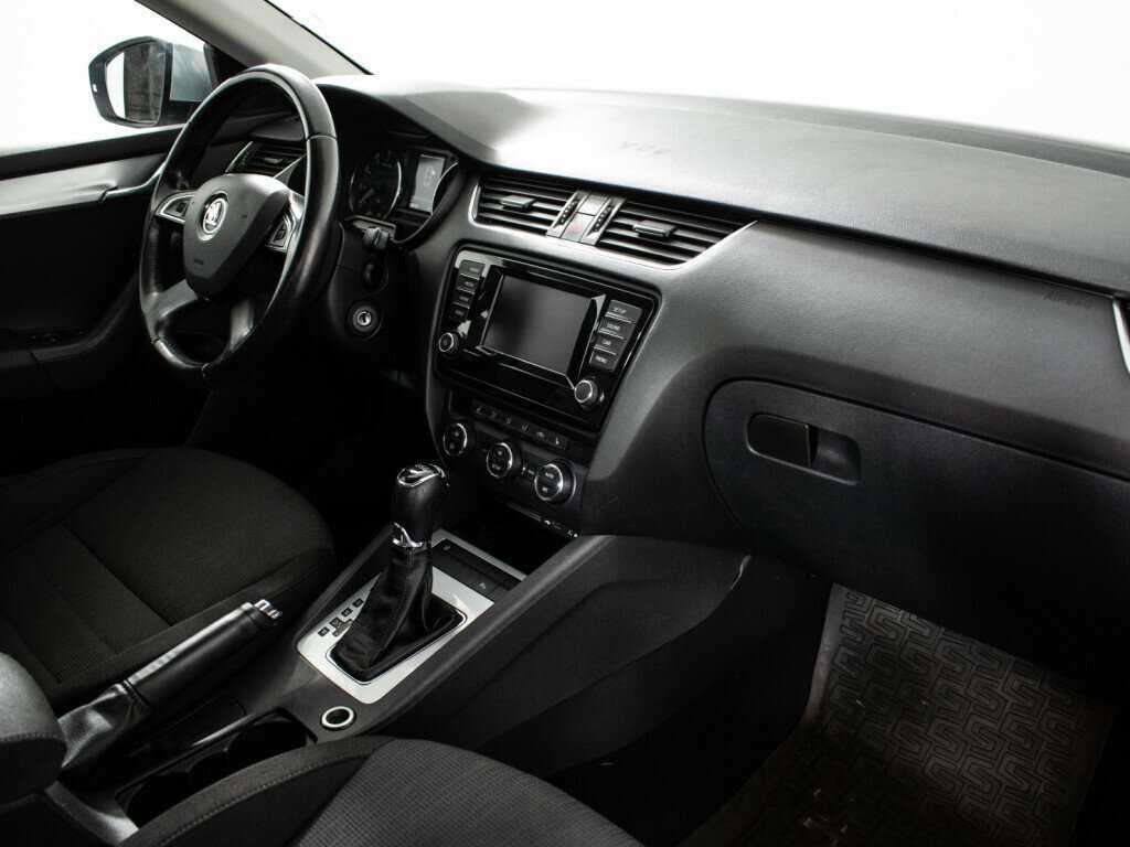 Skoda Octavia 2013 года с пробегом. Фото: #7