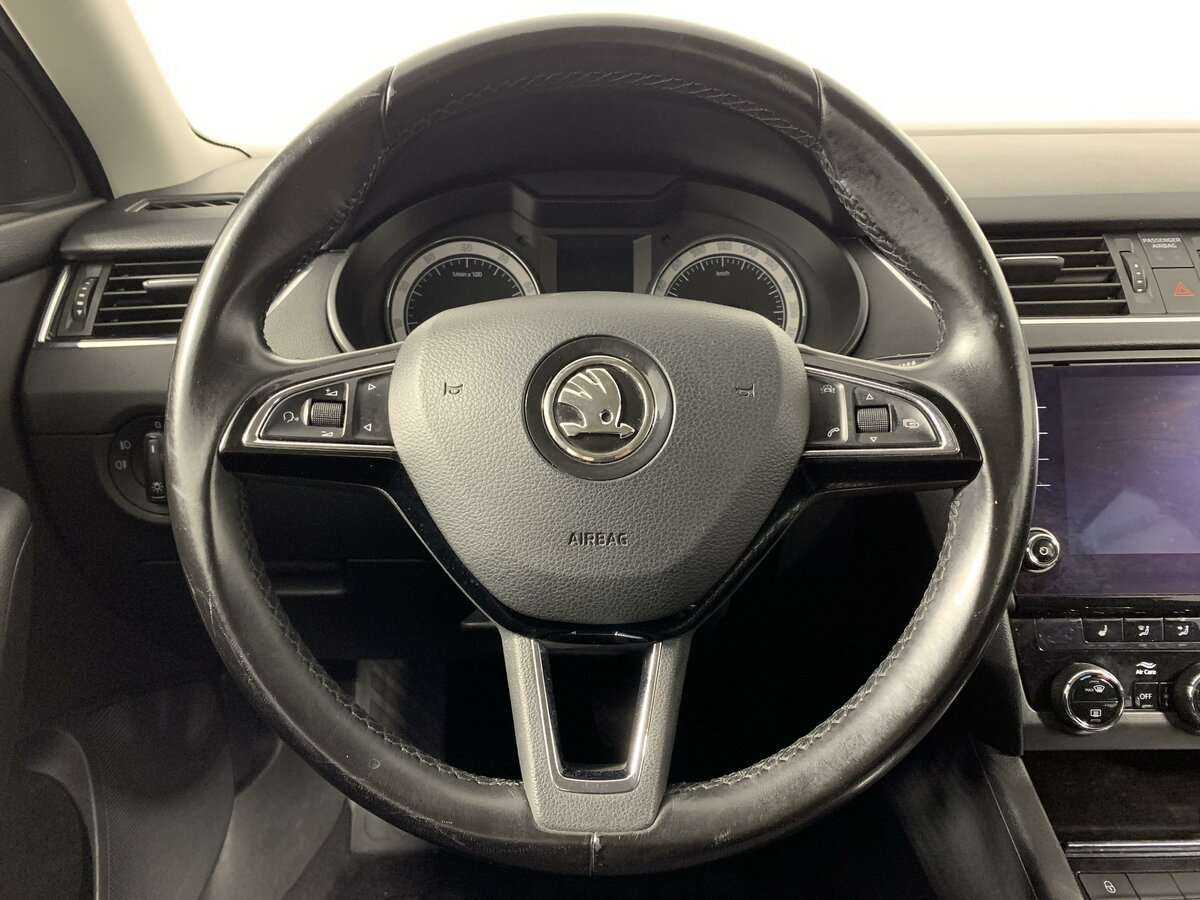 Skoda Octavia 2018 года с пробегом. Фото: #16