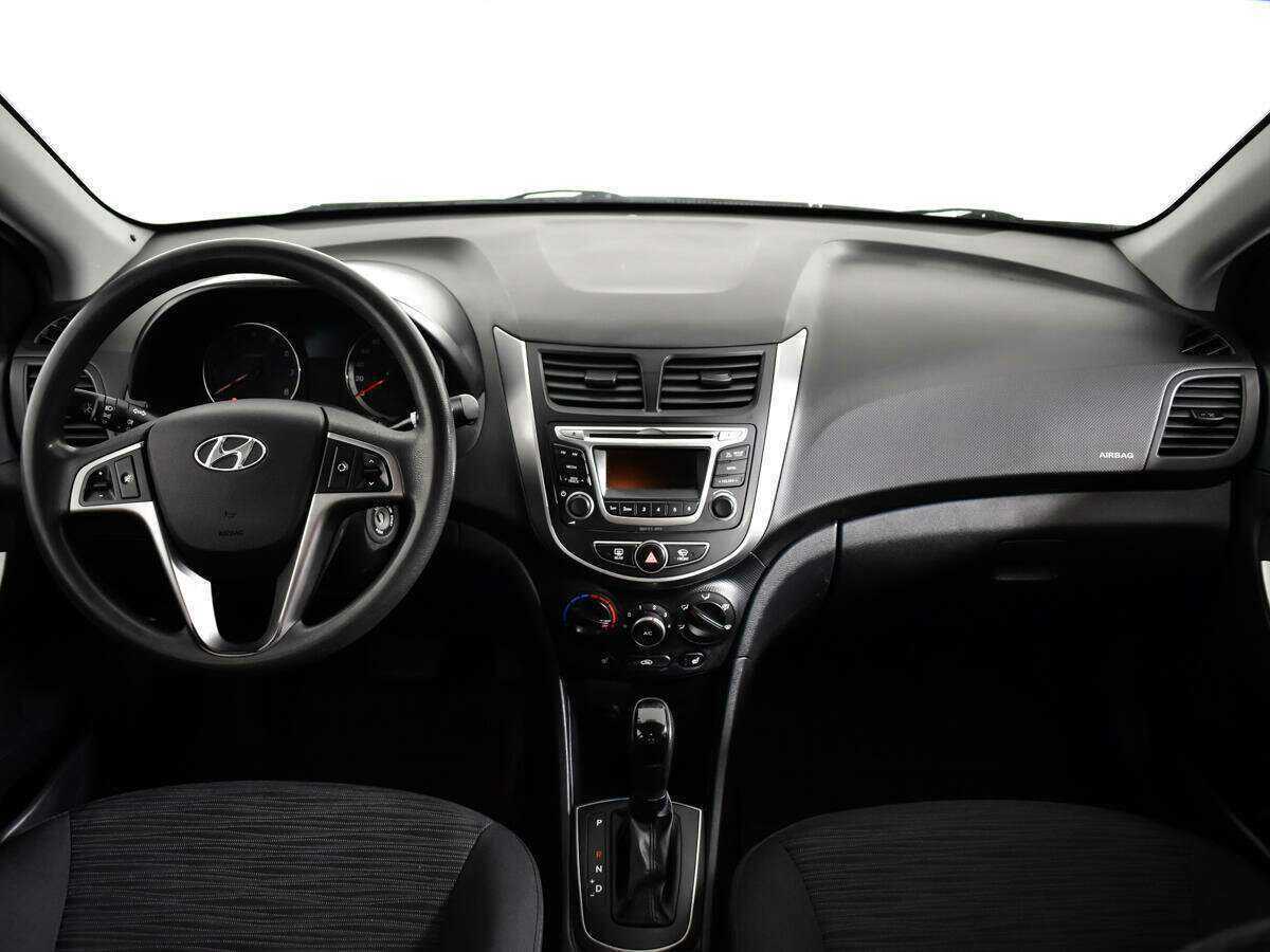 Hyundai Solaris 2015 года с пробегом. Фото: #11