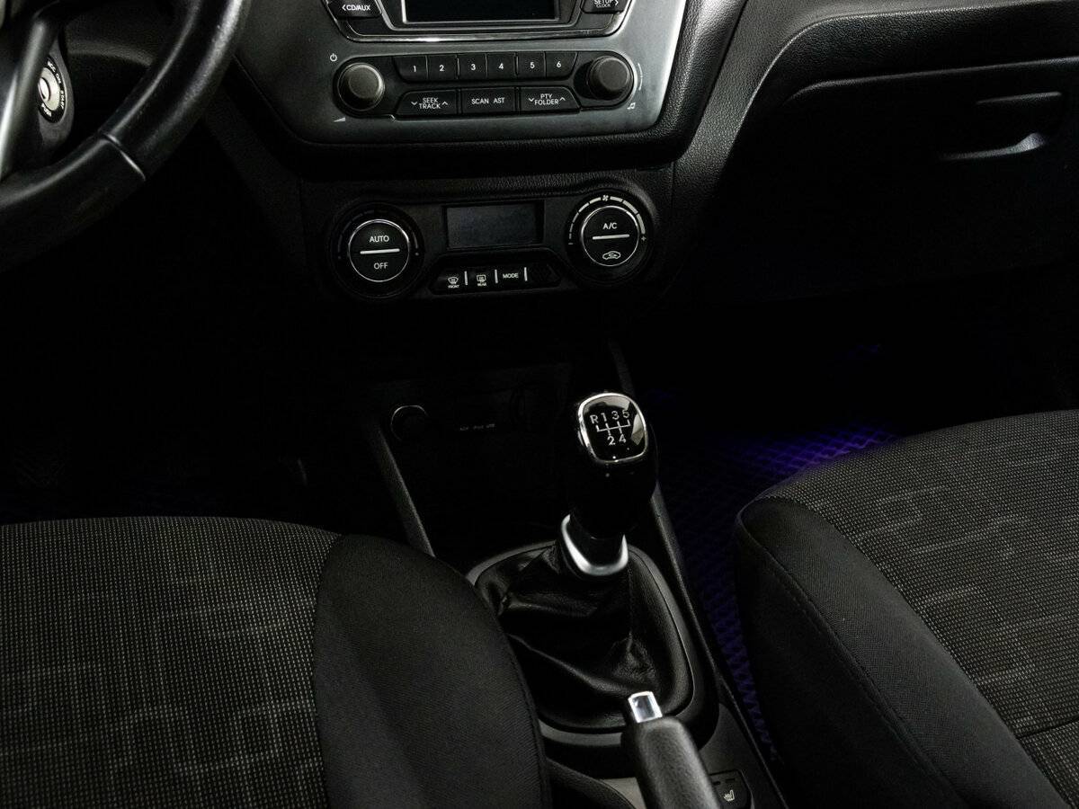 Kia Rio 2012 года с пробегом. Фото: #10