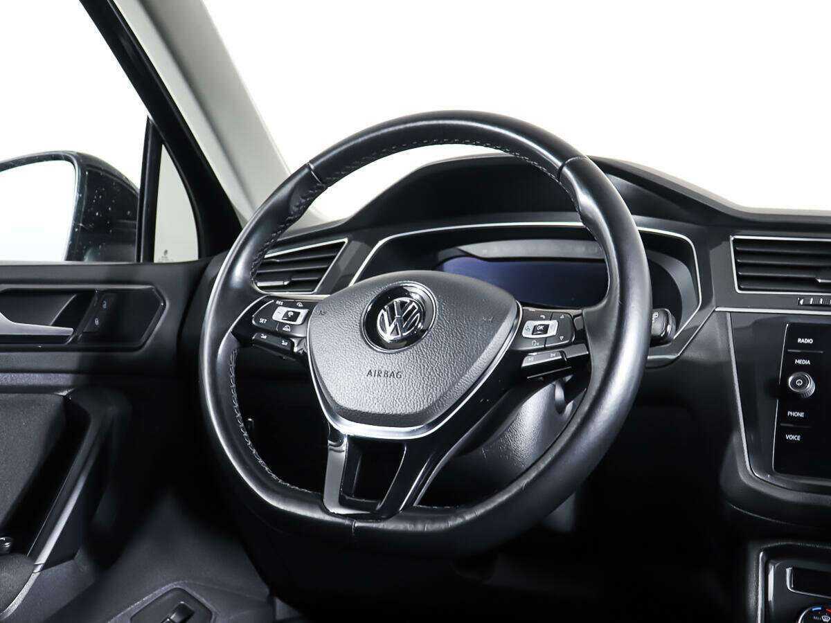 Volkswagen Tiguan 2018 года с пробегом. Фото: #13