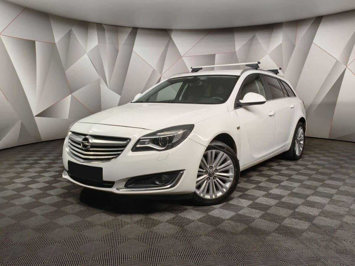 Opel Insignia 2014 года с пробегом. Посмотреть фото