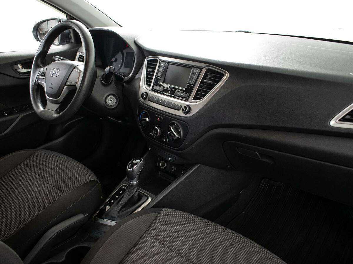 Hyundai Solaris 2019 года с пробегом. Фото: #3
