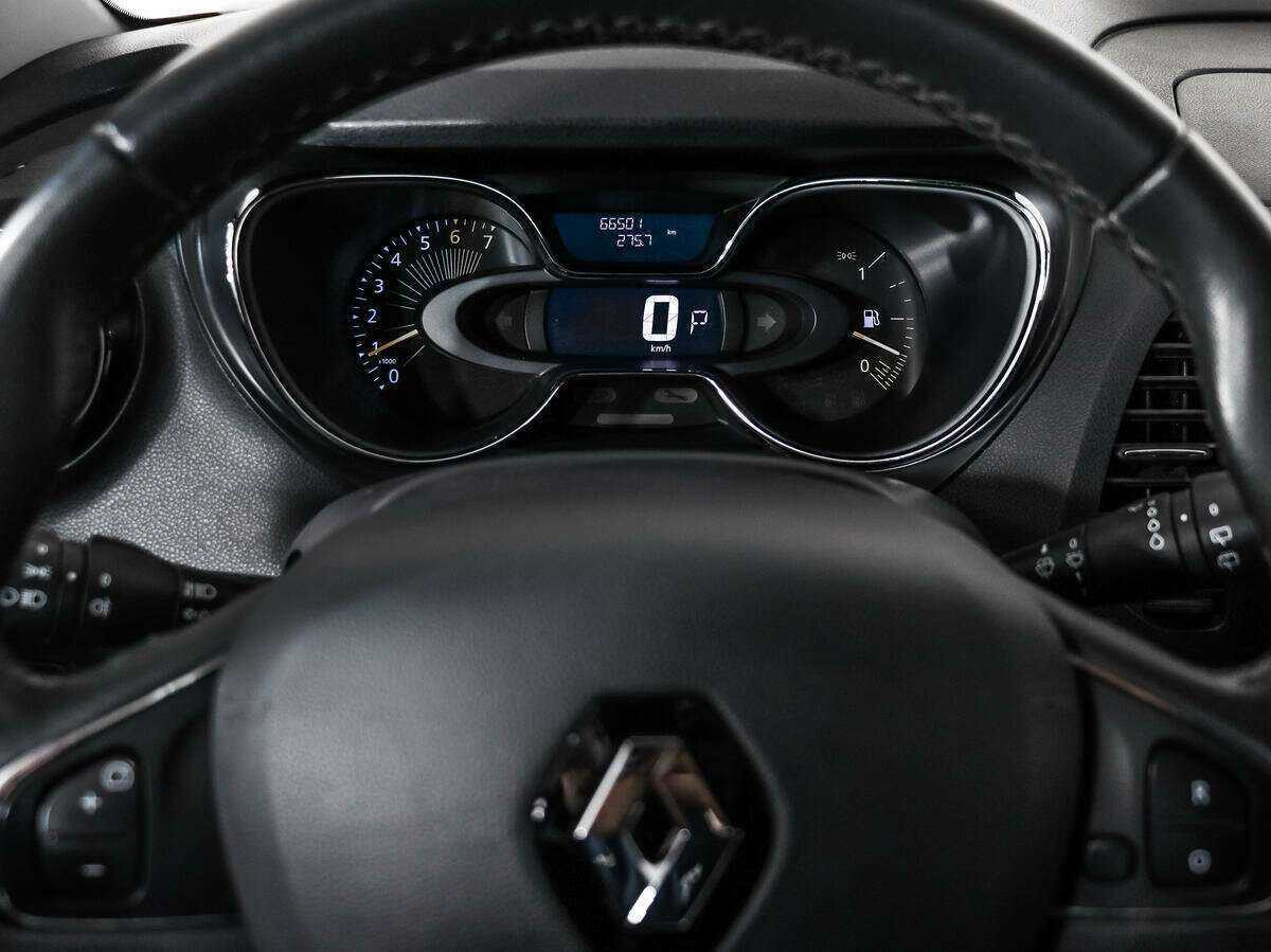 Renault Kaptur 2016 года с пробегом. Фото: #13
