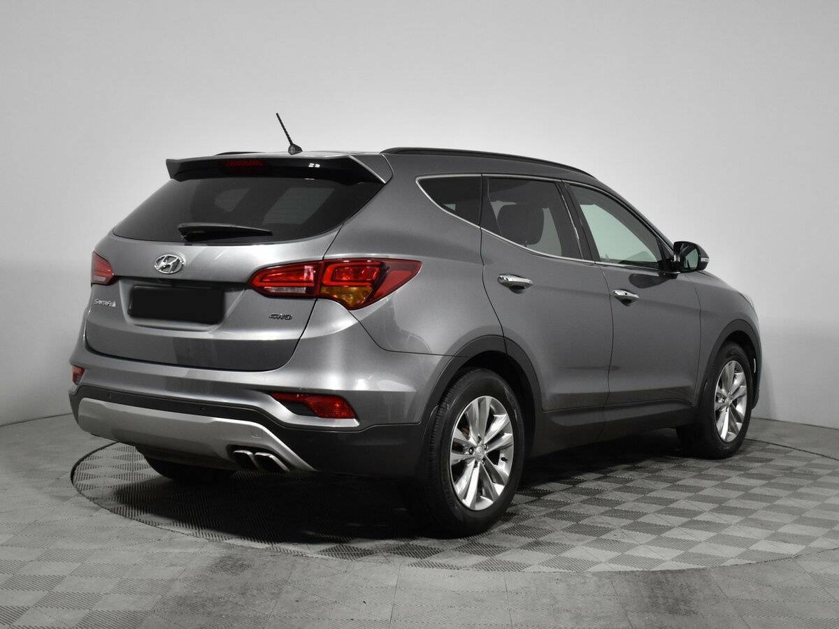 Hyundai Santa Fe 2015 года с пробегом. Фото: #4