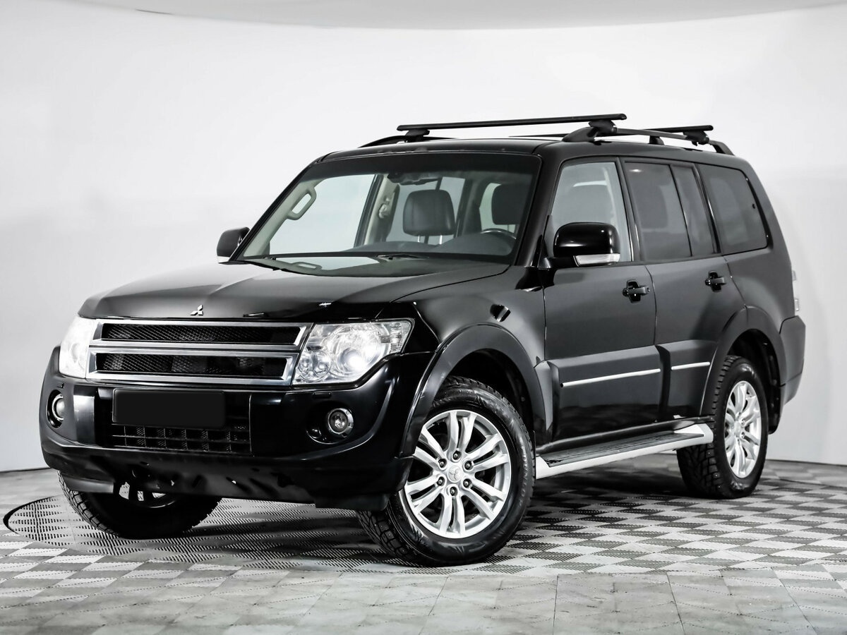 Mitsubishi Pajero 2013 года с пробегом. Фото: #0