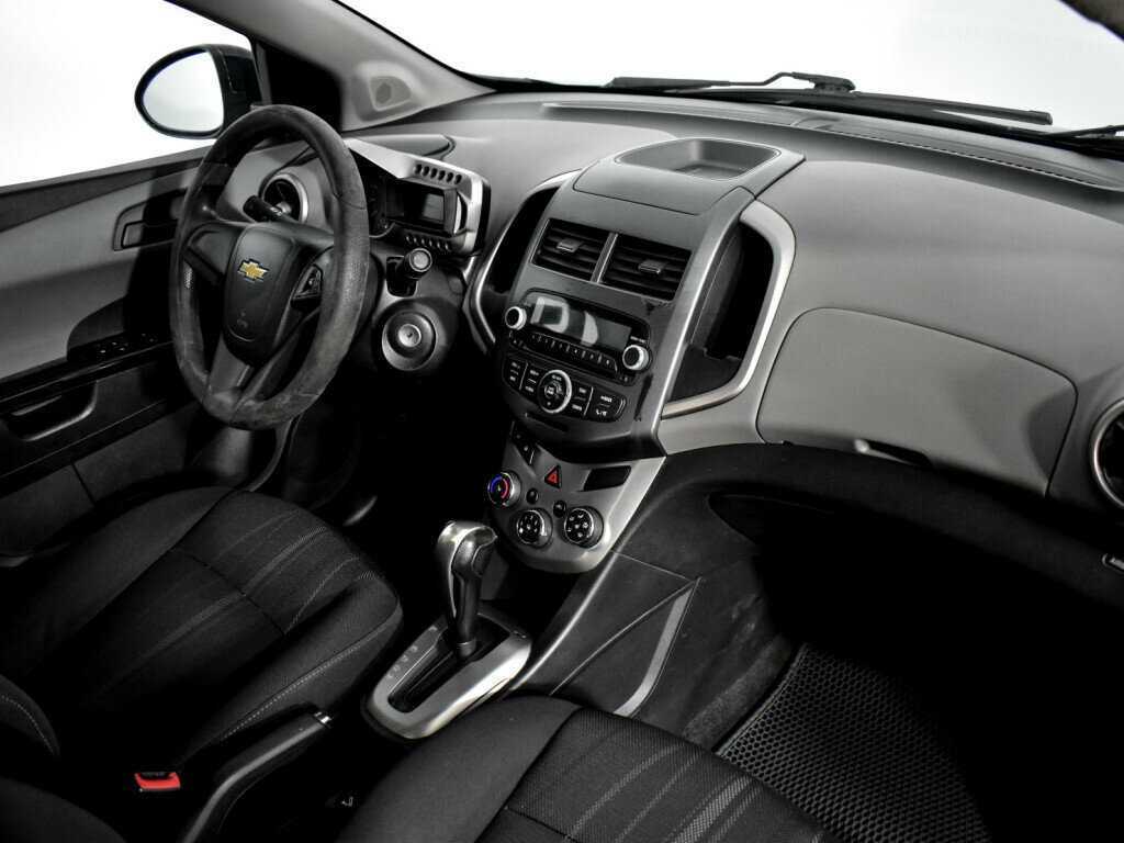 Chevrolet Aveo 2013 года с пробегом. Фото: #12