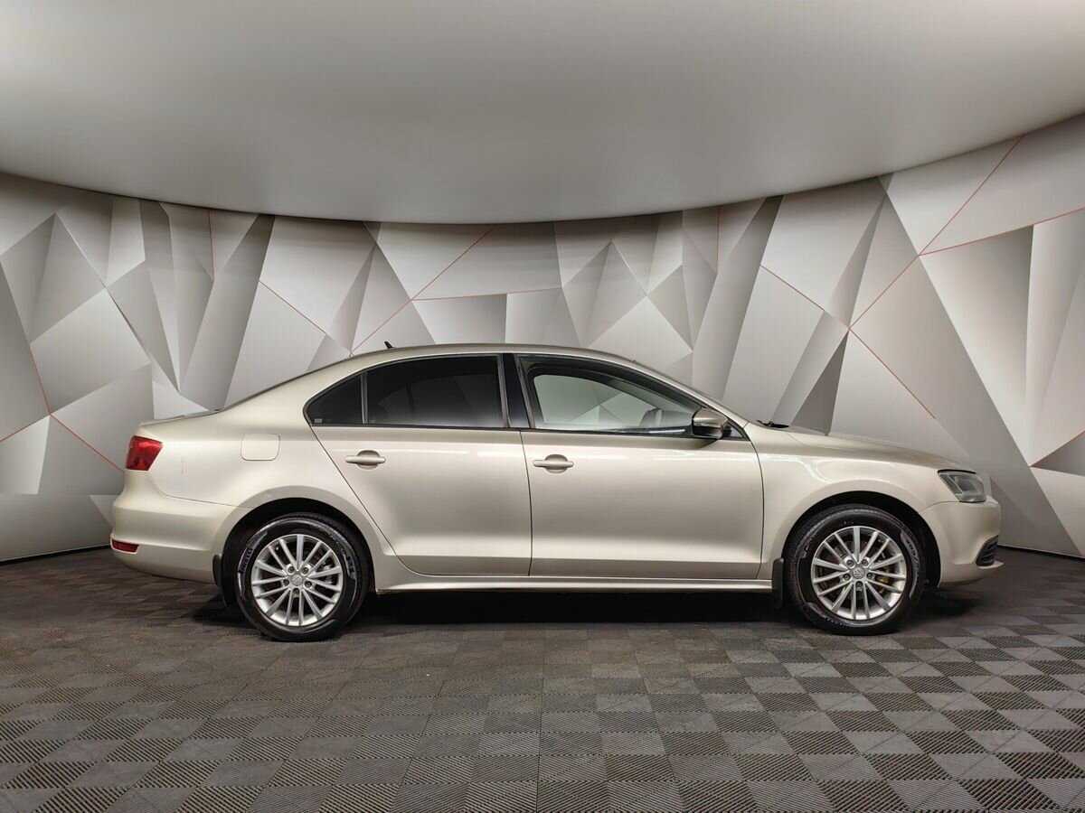 Volkswagen Jetta 2012 года с пробегом. Фото: #5