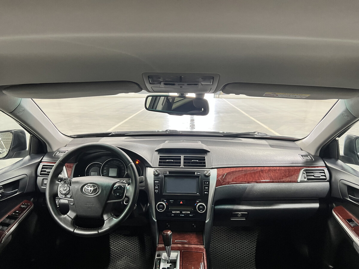 Toyota Camry 2013 года с пробегом. Фото: #13