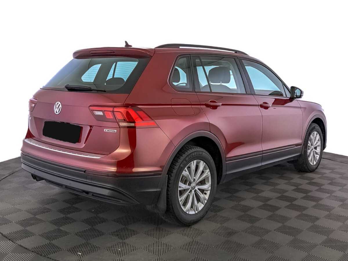 Volkswagen Tiguan 2020 года с пробегом. Фото: #4