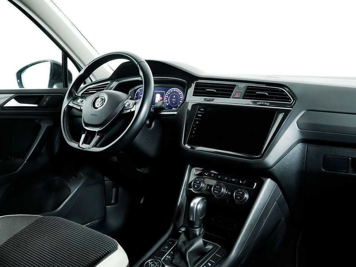 Volkswagen Tiguan 2019 года с пробегом. Фото: #8