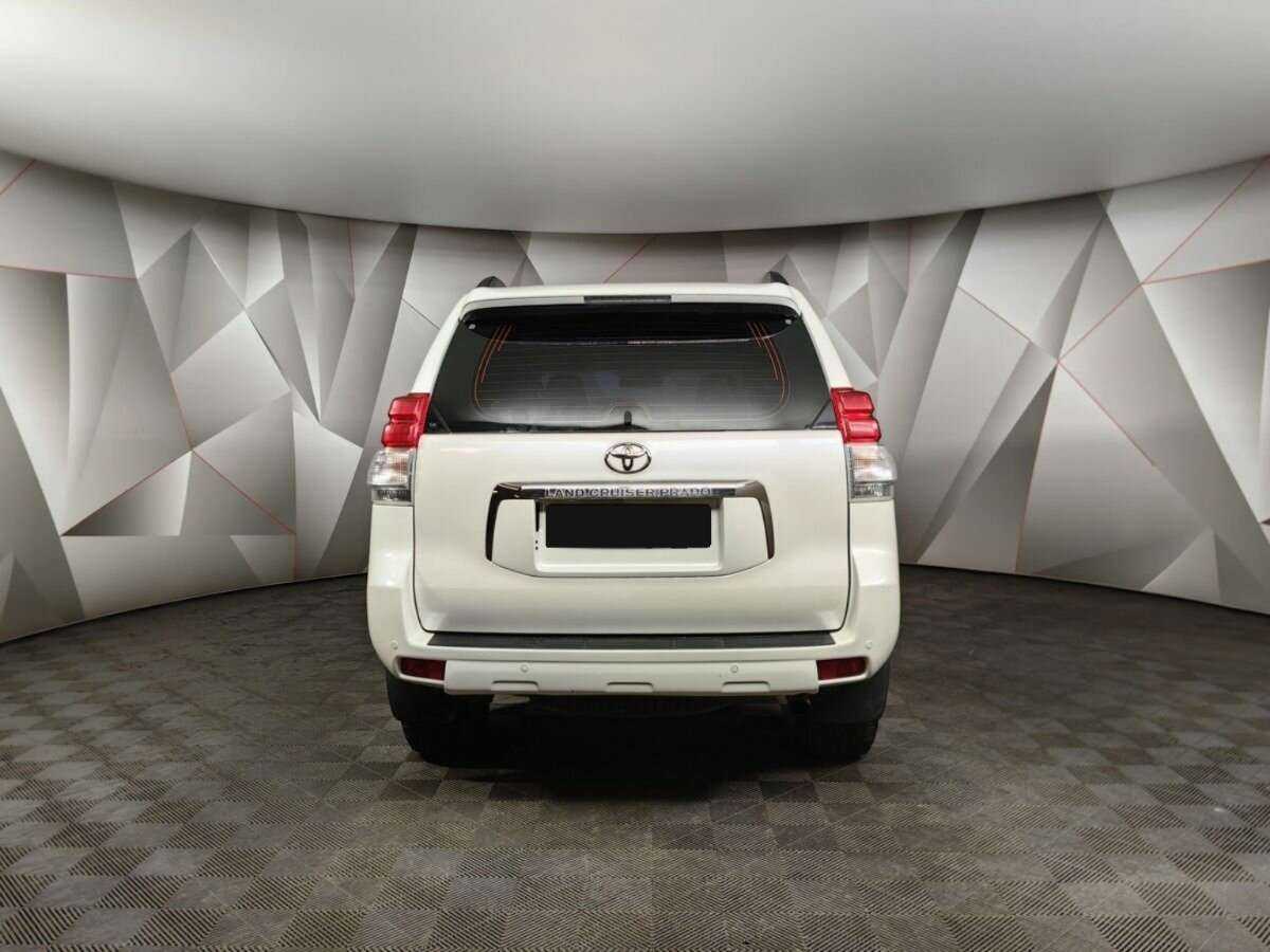 Toyota Land Cruiser Prado 2012 года с пробегом. Фото: #7