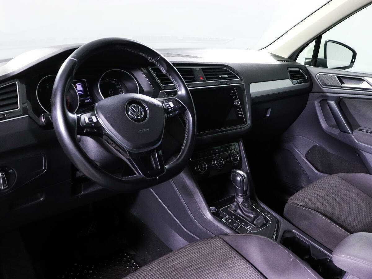 Volkswagen Tiguan 2019 года с пробегом. Фото: #11