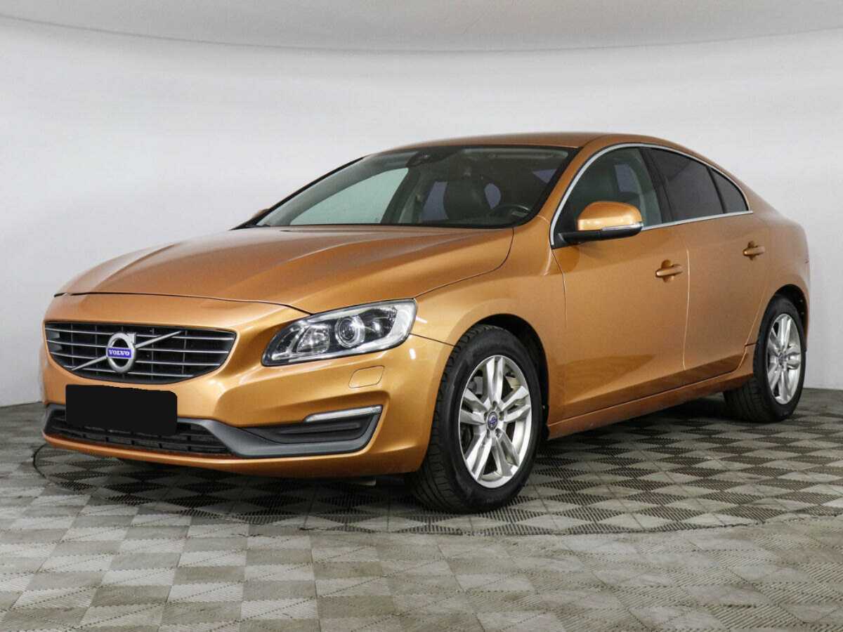 Volvo S60 2013 года с пробегом. Фото: #0