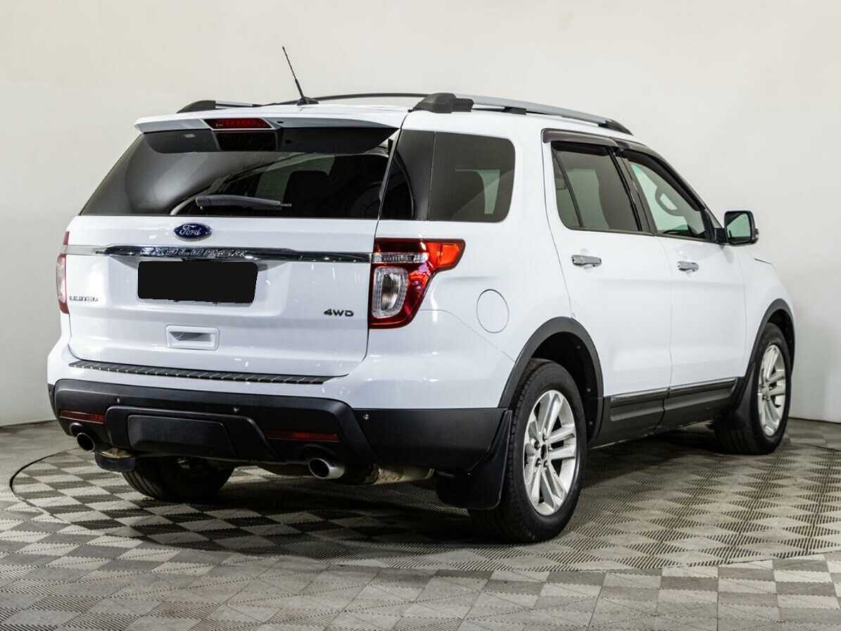 Ford Explorer 2014 года с пробегом. Фото: #4
