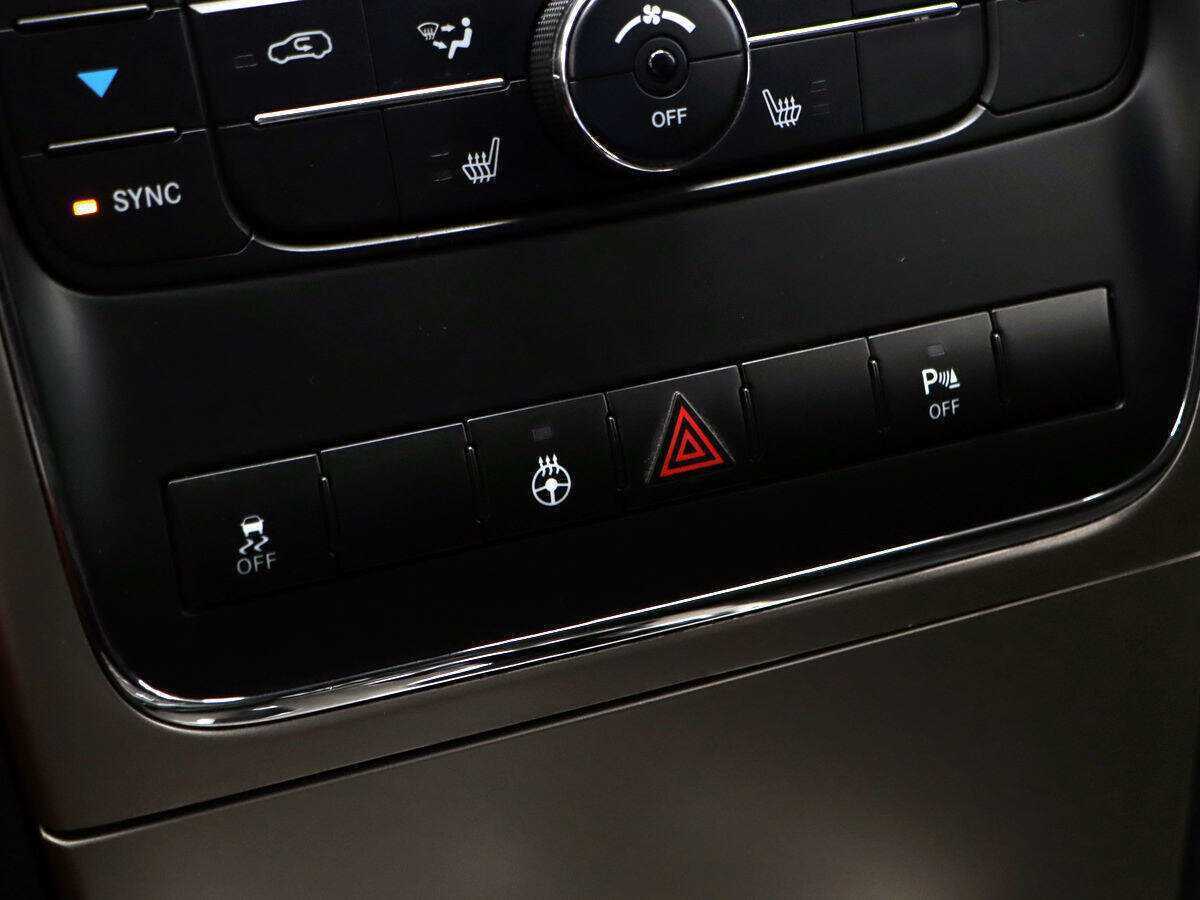 Jeep Grand Cherokee 2012 года с пробегом. Фото: #14