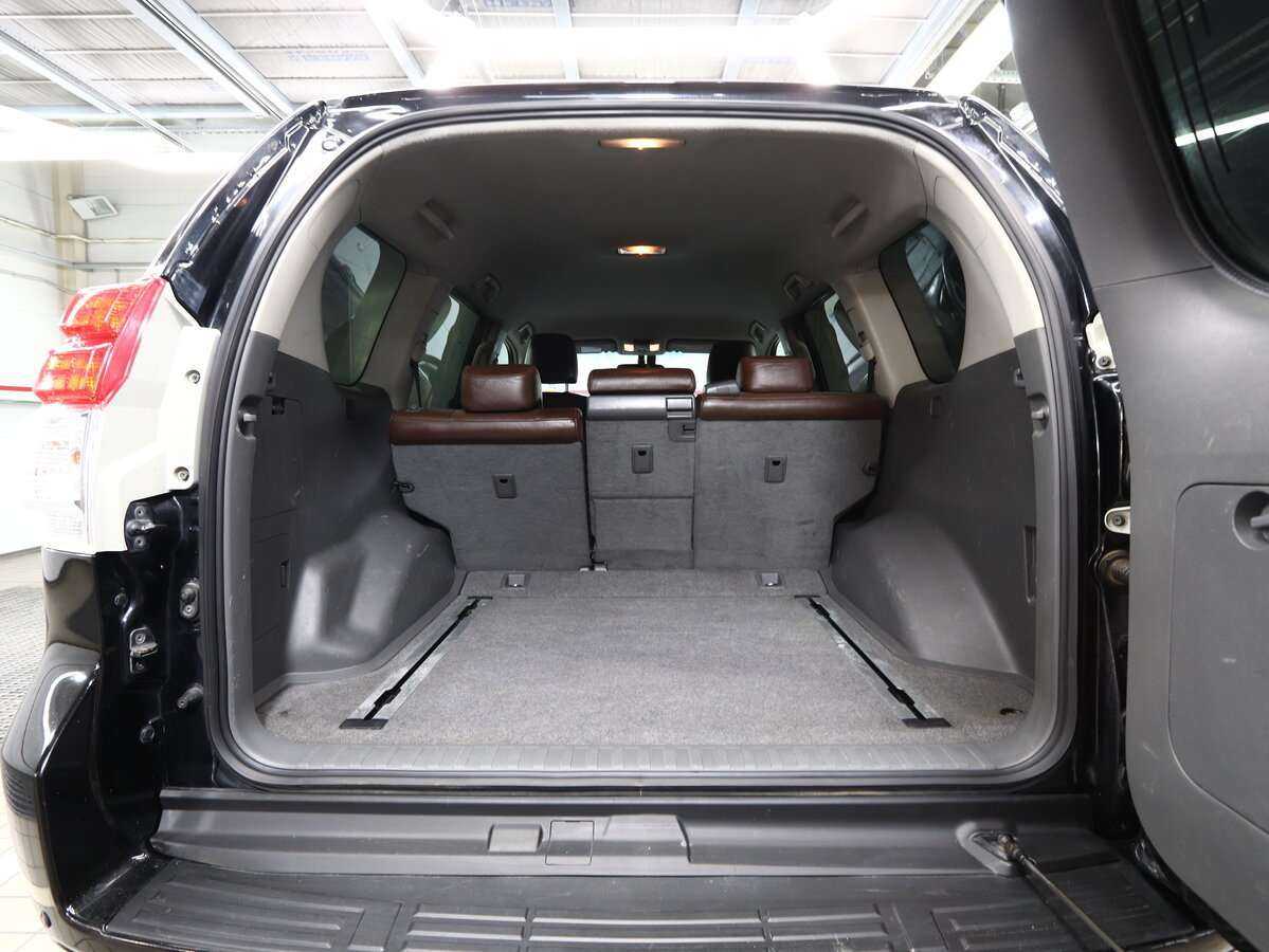 Toyota Land Cruiser Prado 2013 года с пробегом. Фото: #3