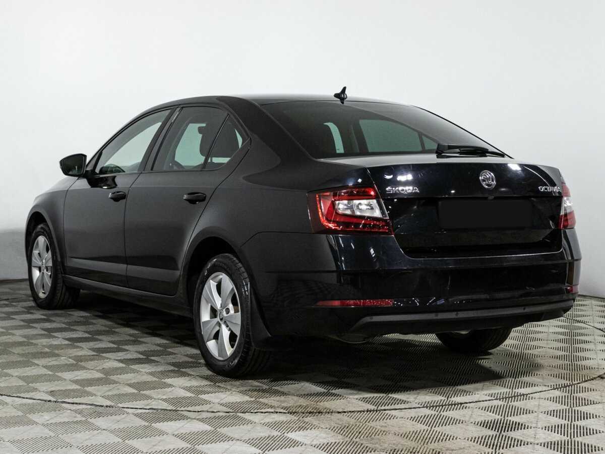 Skoda Octavia 2018 года с пробегом. Фото: #6