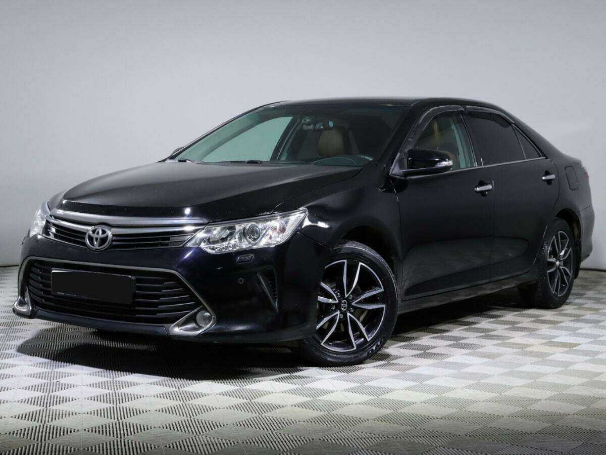 Toyota Camry 2016 года с пробегом. Посмотреть фото