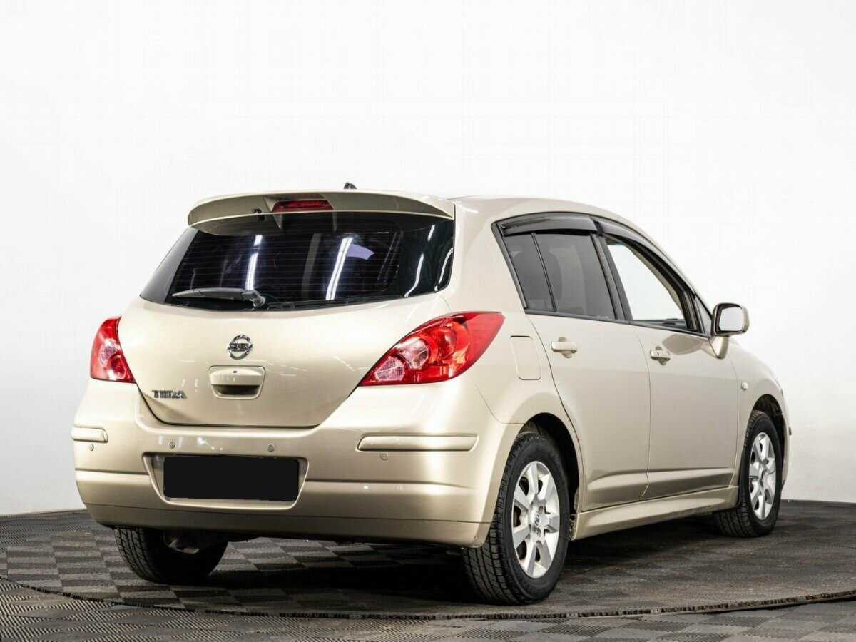 Nissan Tiida 2012 года с пробегом. Фото: #3