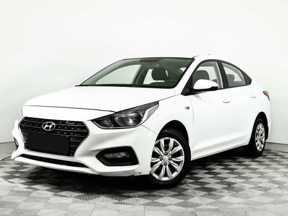 Hyundai Solaris 2017 года с пробегом. Посмотреть фото