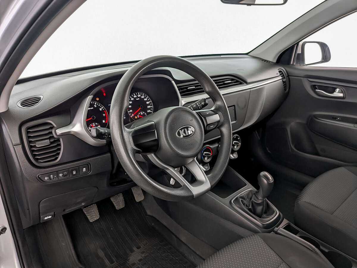 Kia Rio 2021 года с пробегом. Фото: #15