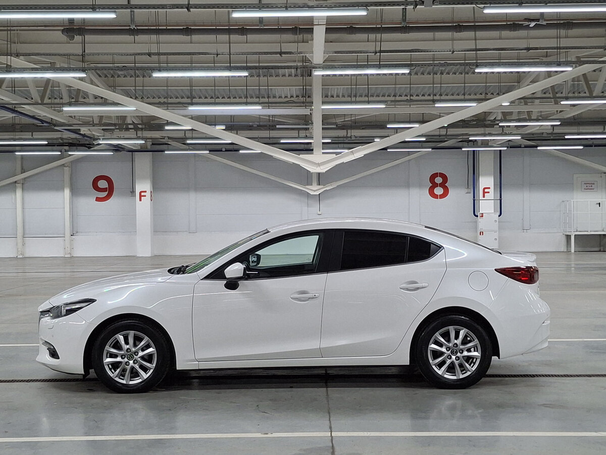 Mazda 3 2018 года с пробегом. Фото: #7