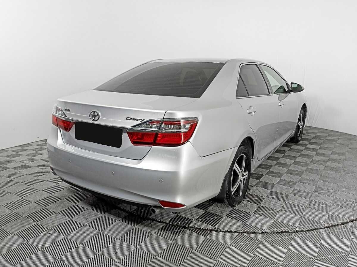 Toyota Camry 2015 года с пробегом. Фото: #3
