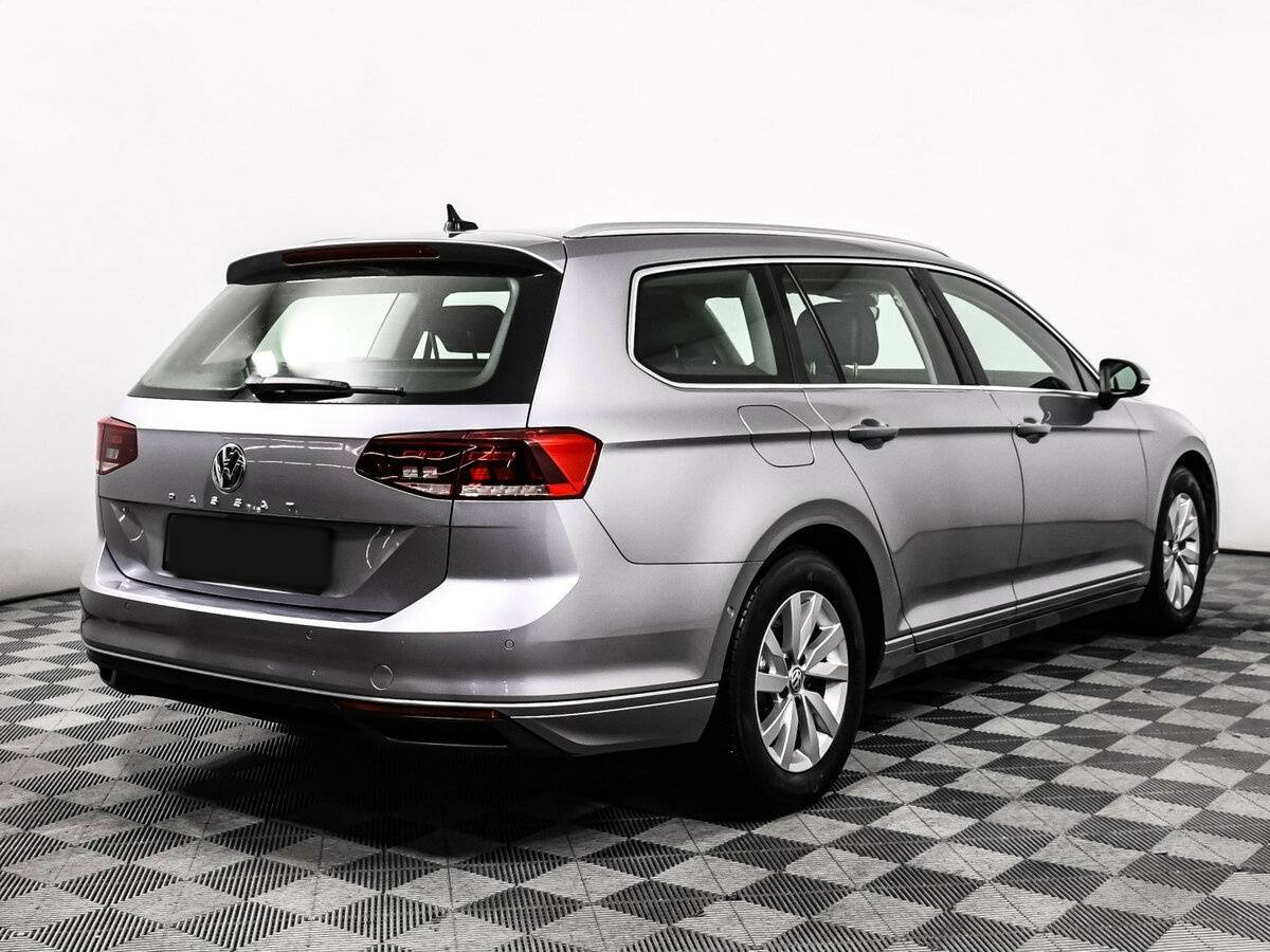 Volkswagen Passat 2019 года с пробегом. Фото: #4