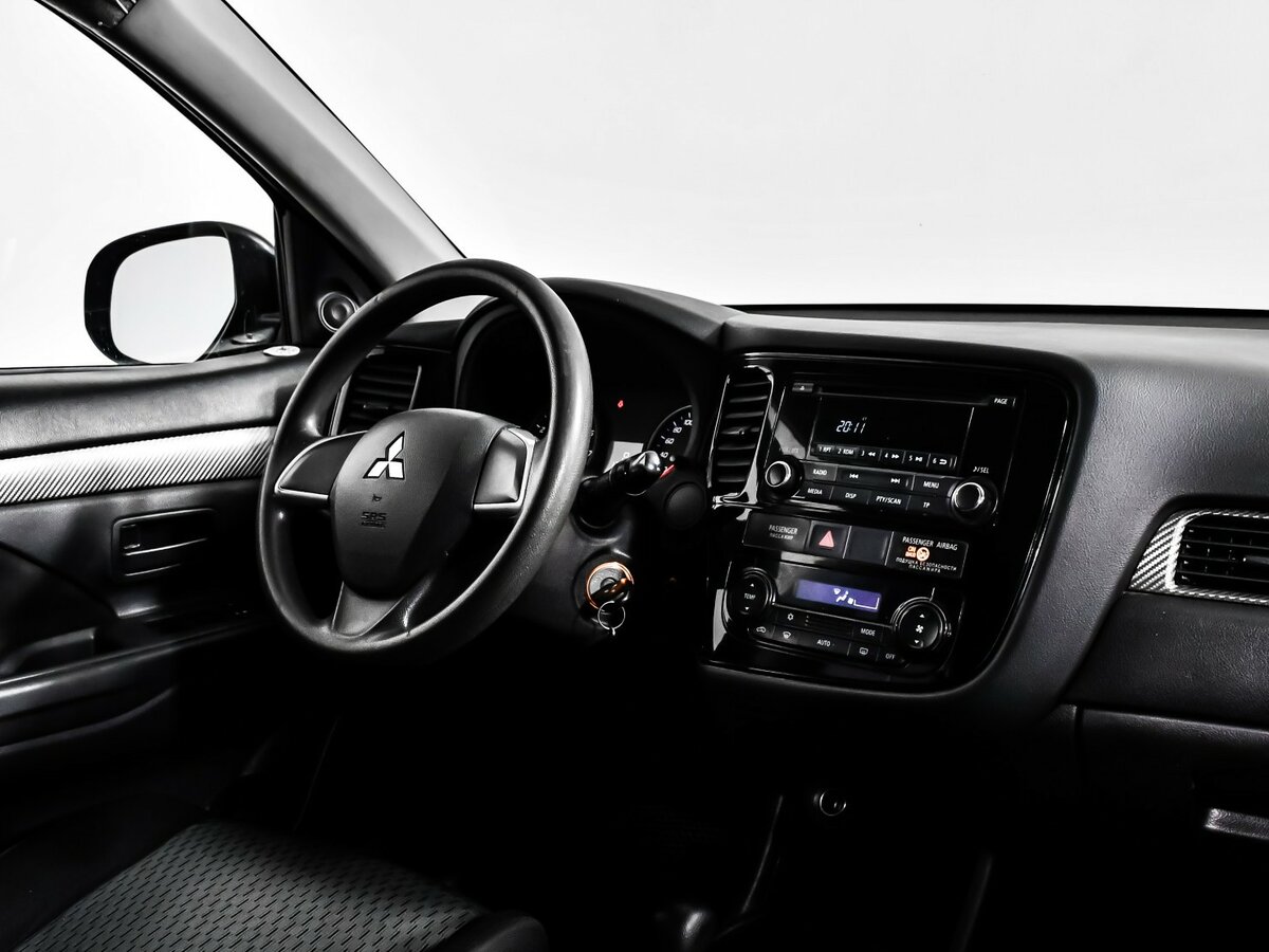 Mitsubishi Outlander 2014 года с пробегом. Фото: #6