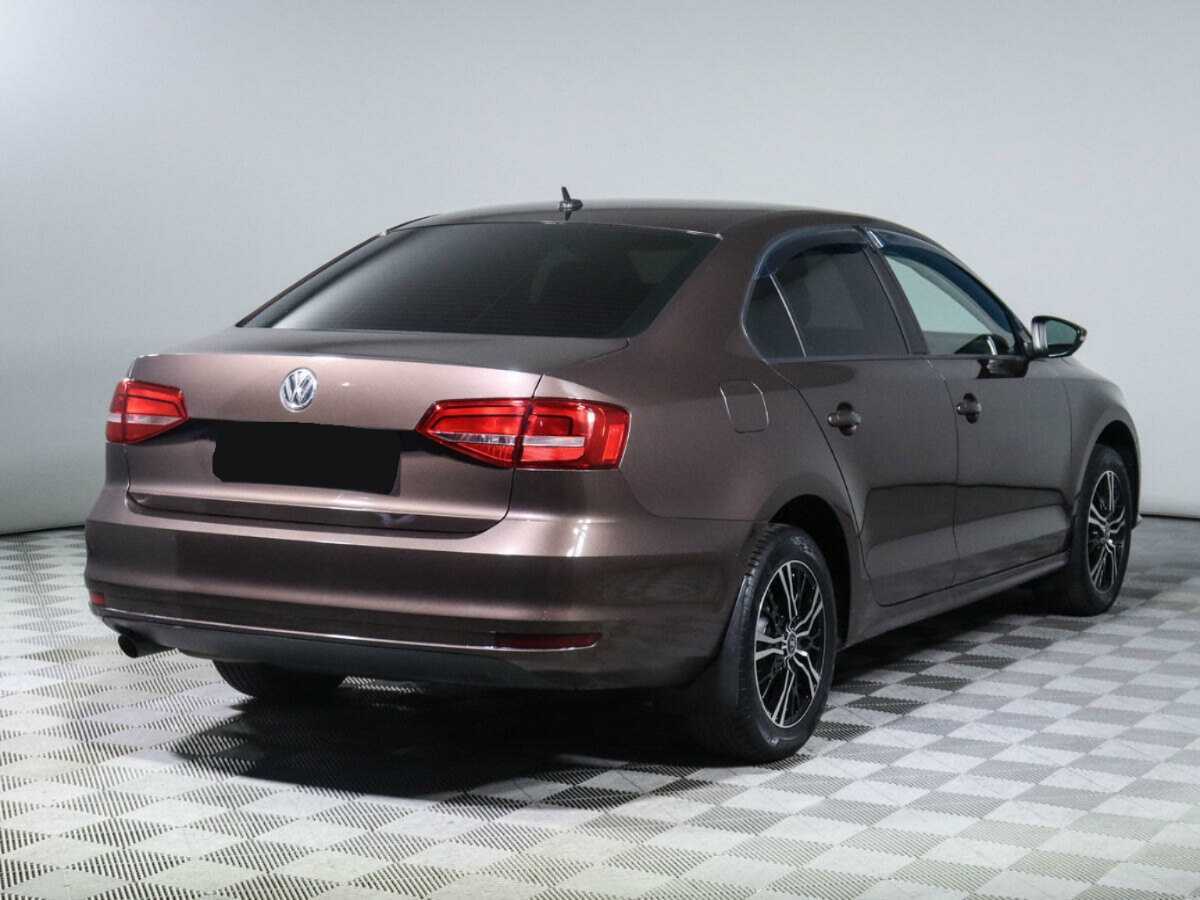 Volkswagen Jetta 2015 года с пробегом. Фото: #3