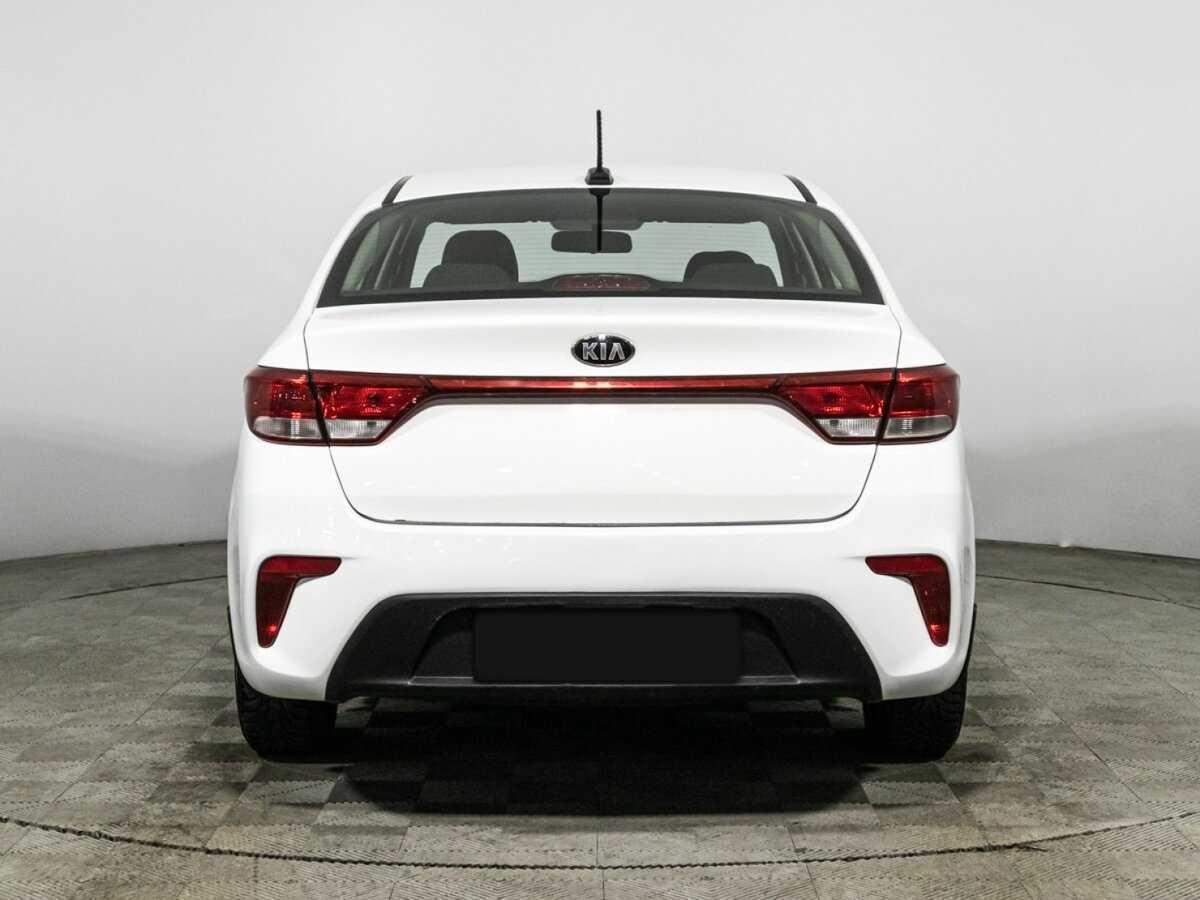 Kia Rio 2018 года с пробегом. Фото: #5