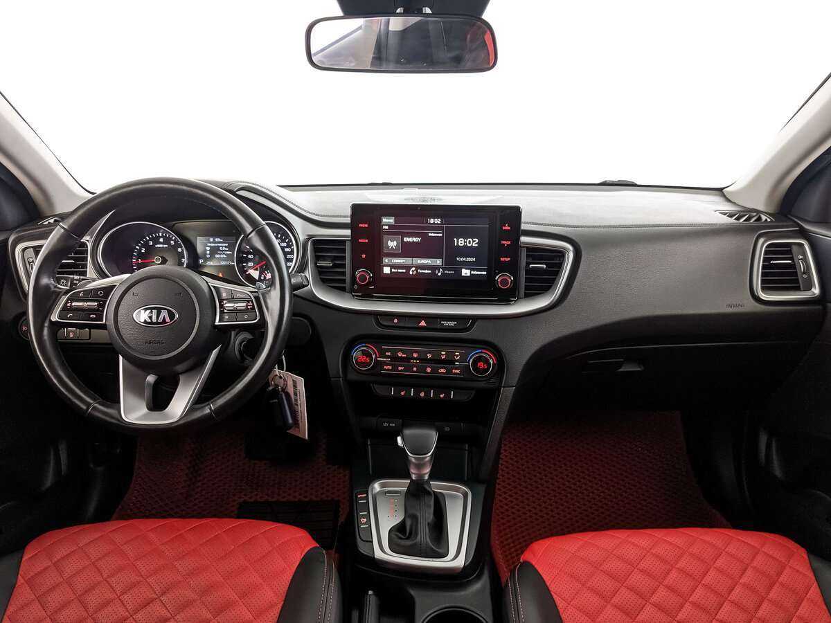 Kia Ceed 2020 года с пробегом. Фото: #9