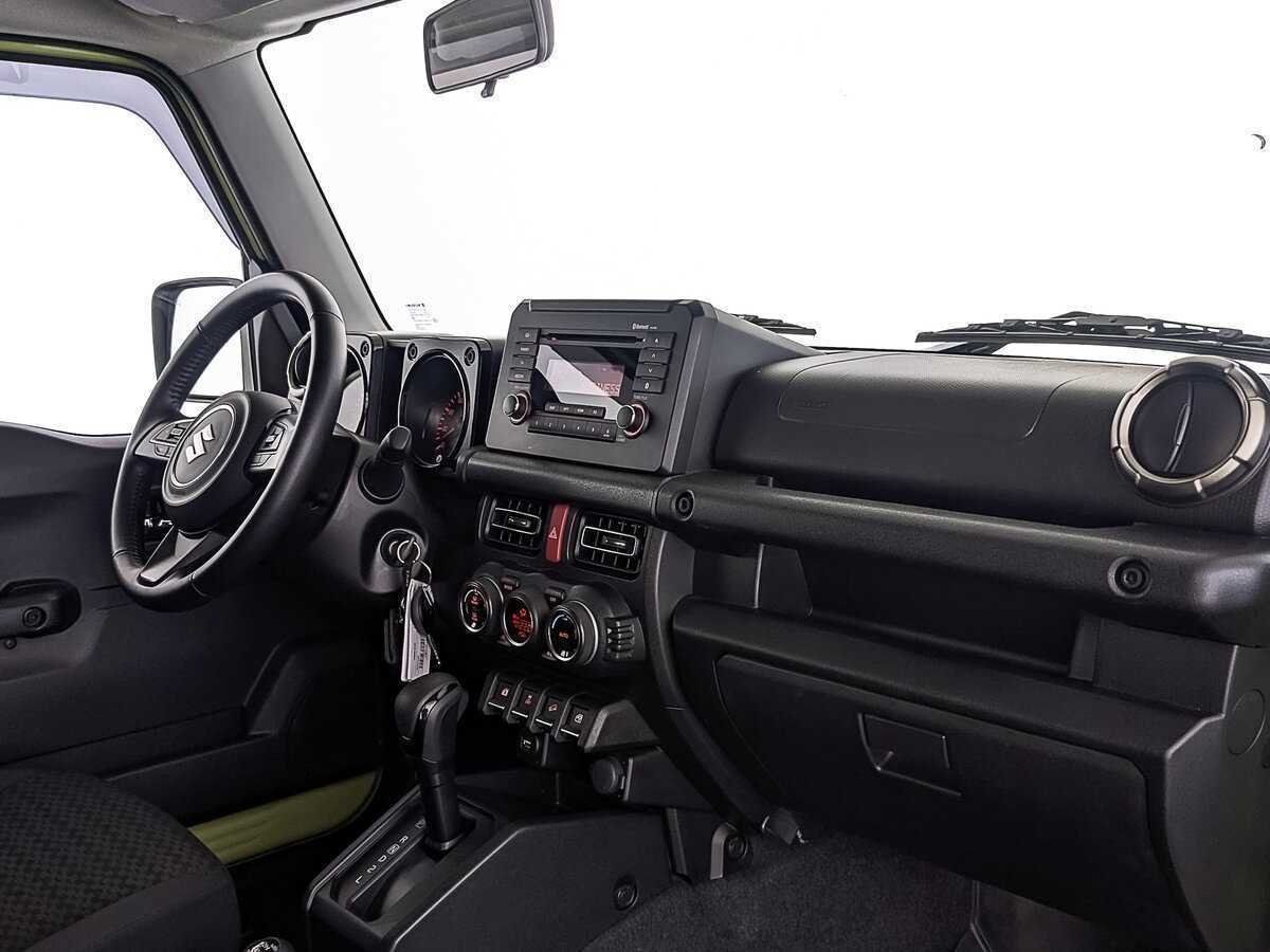 Suzuki Jimny 2021 года с пробегом. Фото: #12