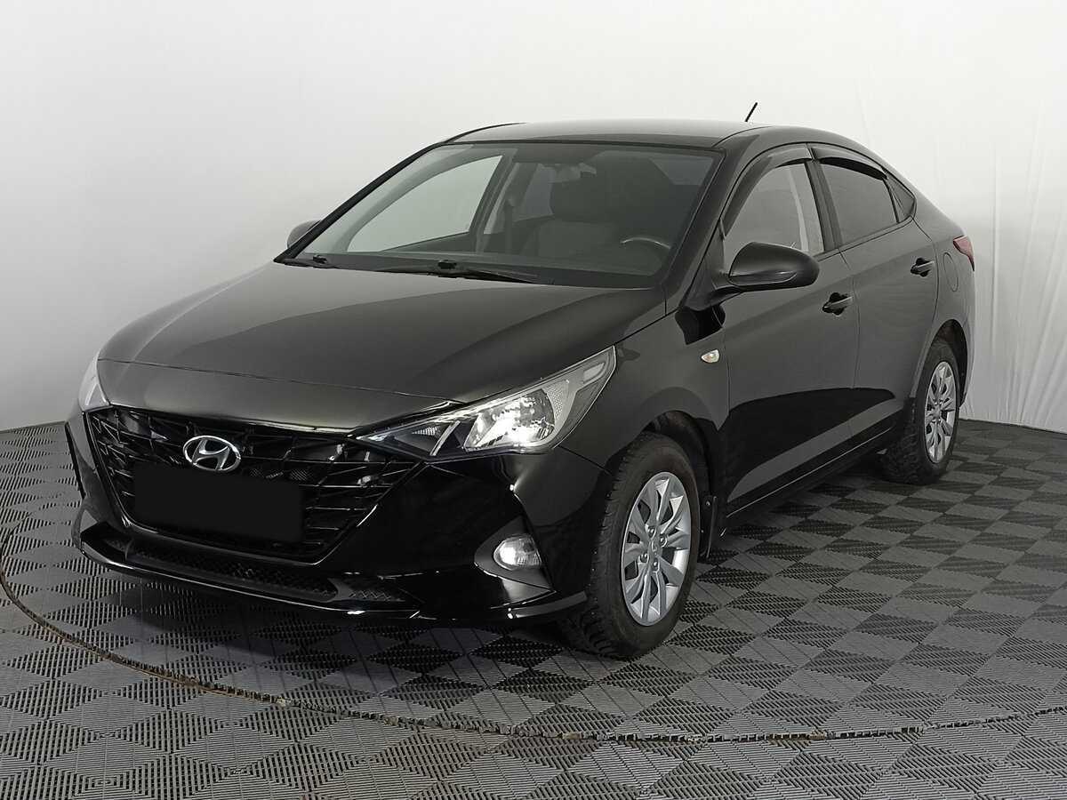Hyundai Solaris 2021 года с пробегом. Посмотреть фото