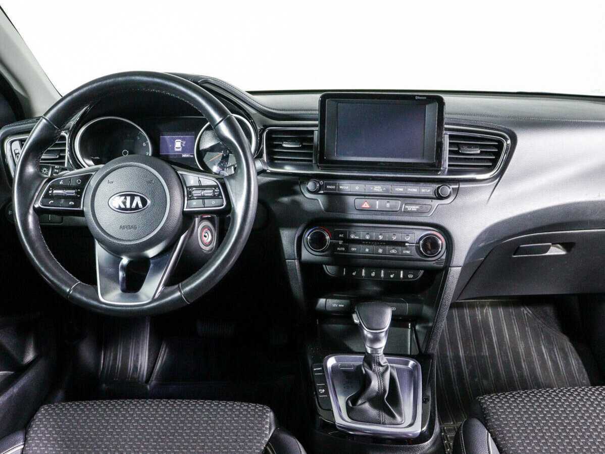 Kia Ceed 2018 года с пробегом. Фото: #11