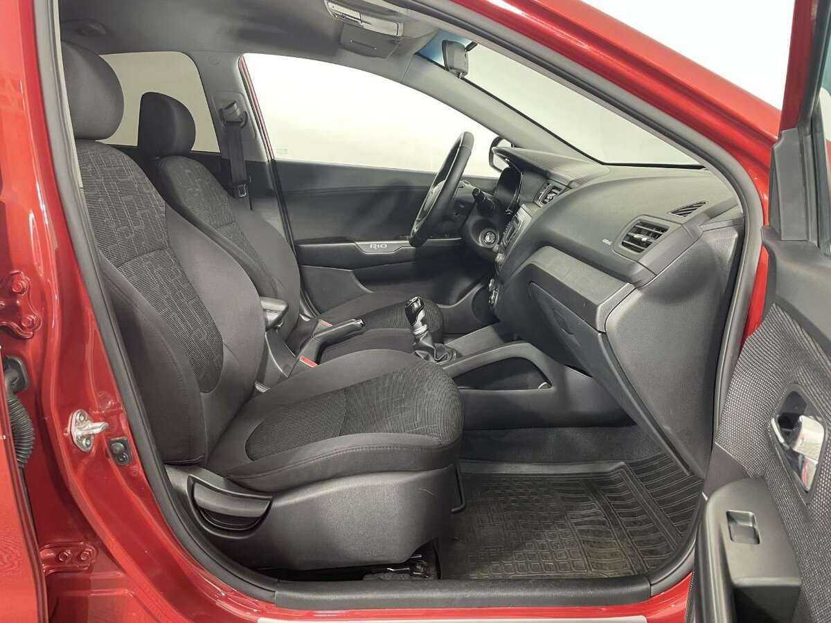 Kia Rio 2013 года с пробегом. Фото: #13