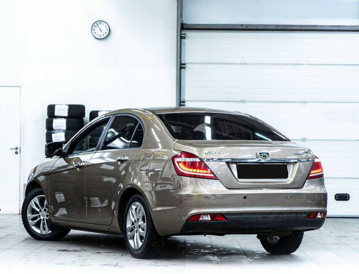 Geely Emgrand 7 2016 года с пробегом. Фото: #3
