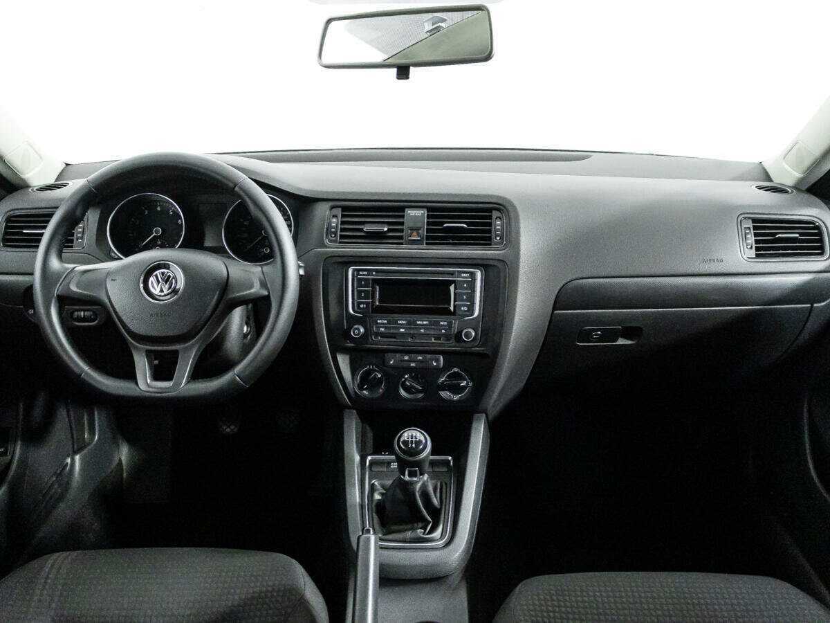 Volkswagen Jetta 2015 года с пробегом. Фото: #12