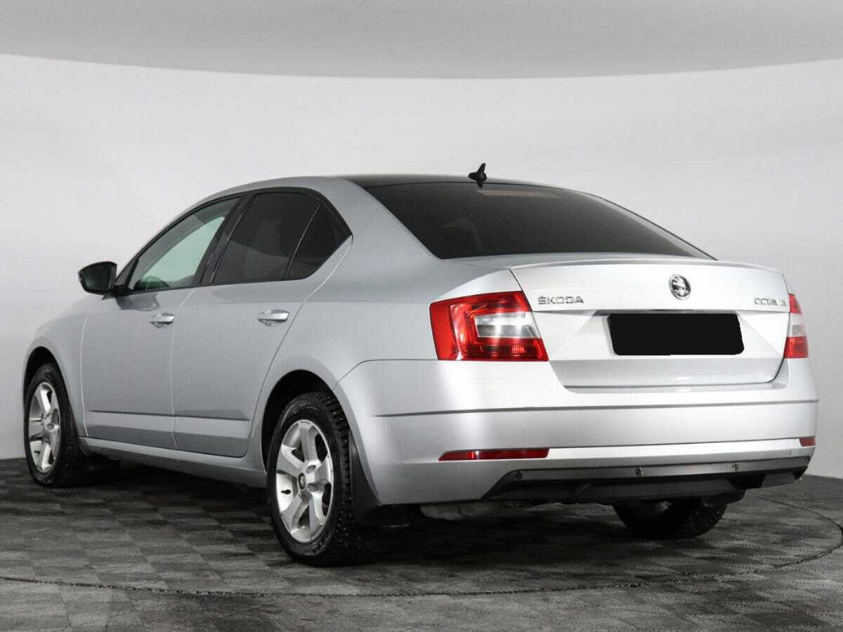 Skoda Octavia 2018 года с пробегом. Фото: #3