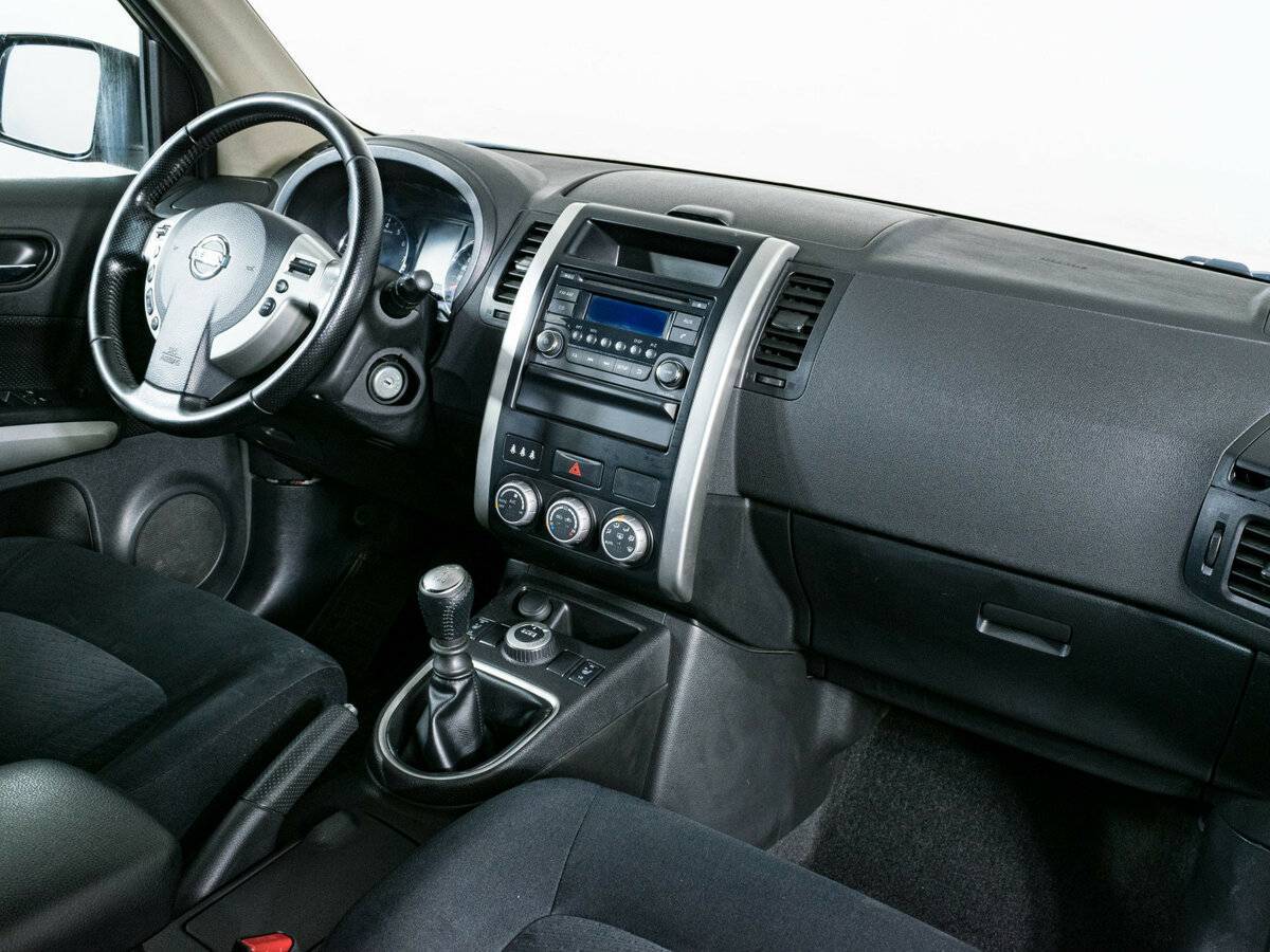 Nissan X-Trail 2013 года с пробегом. Фото: #9