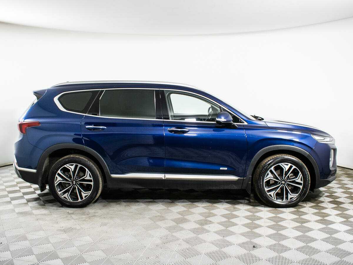 Hyundai Santa Fe 2018 года с пробегом. Фото: #3