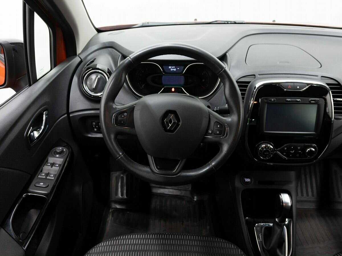 Renault Kaptur 2017 года с пробегом. Фото: #13