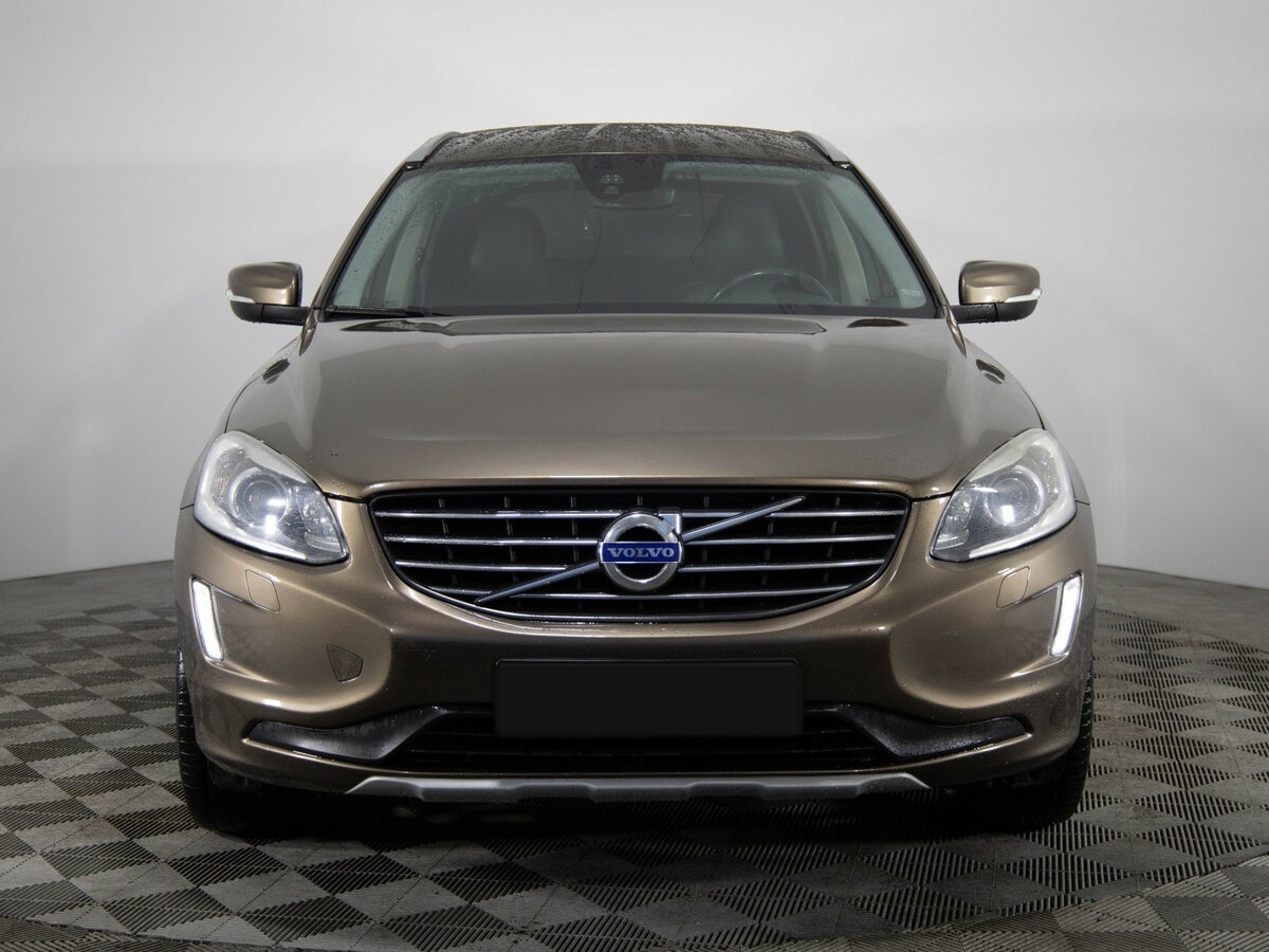 Volvo XC60 2017 года с пробегом. Фото: #1
